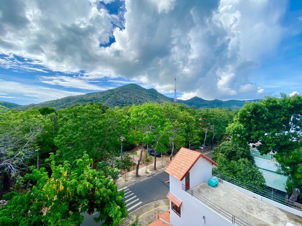 فندق Khach San Phuc Loc An Con Dao Chi Khu Co Ong المظهر الخارجي الصورة